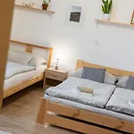 Frajarka 3*